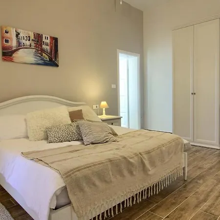 Cozy Limone With Private Pool And Jacuzzi Near Pula * Svetvinčenat